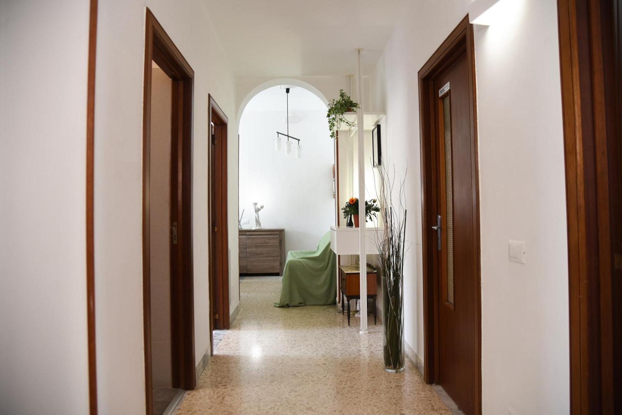 Katospedi House